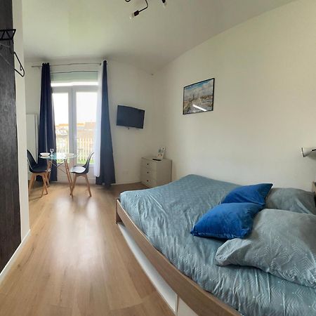 Châtellerault Studios Ideal Pro I Centre-Ville & Parking Gratuit מראה חיצוני תמונה