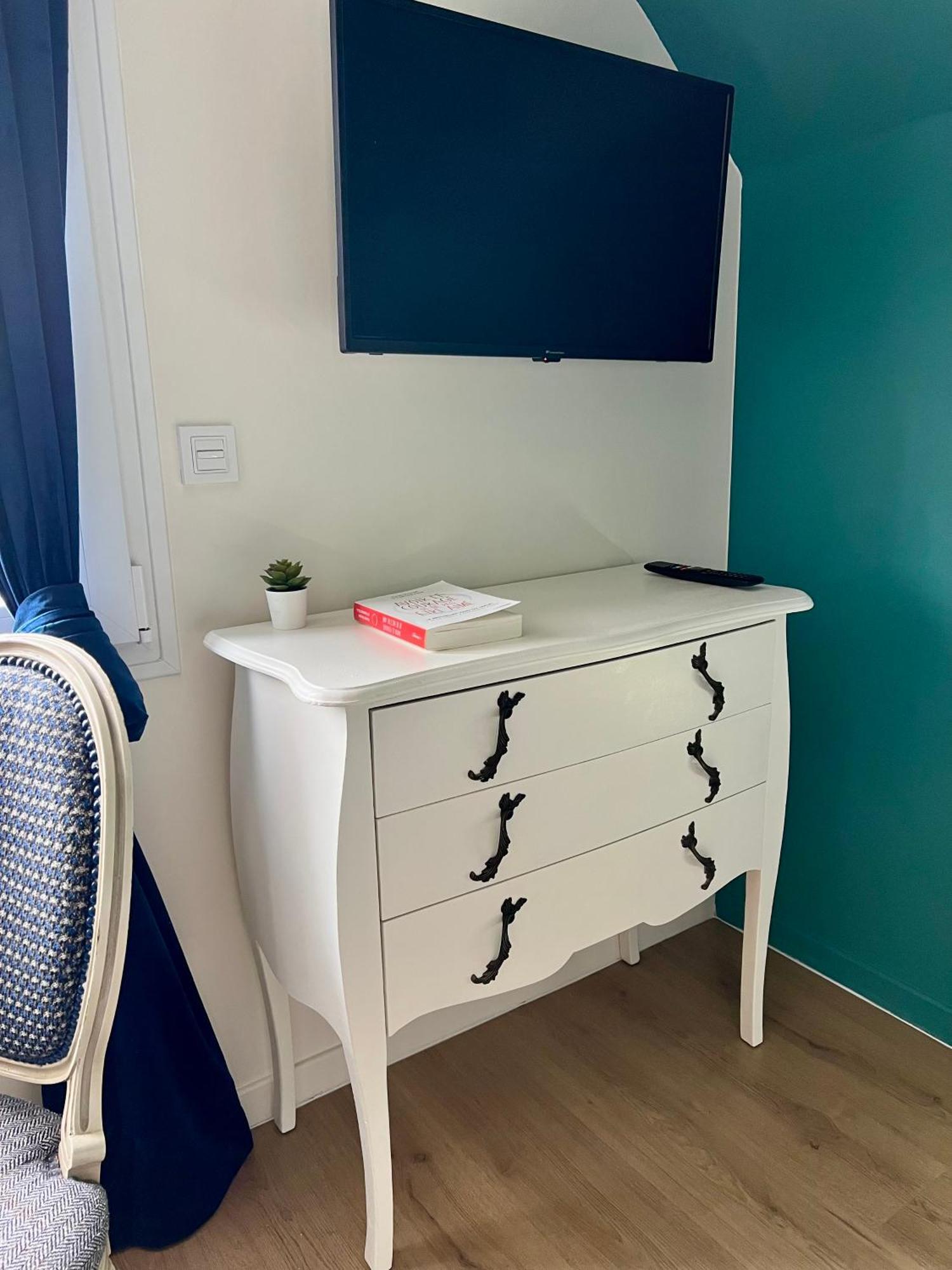 Châtellerault Studios Ideal Pro I Centre-Ville & Parking Gratuit מראה חיצוני תמונה