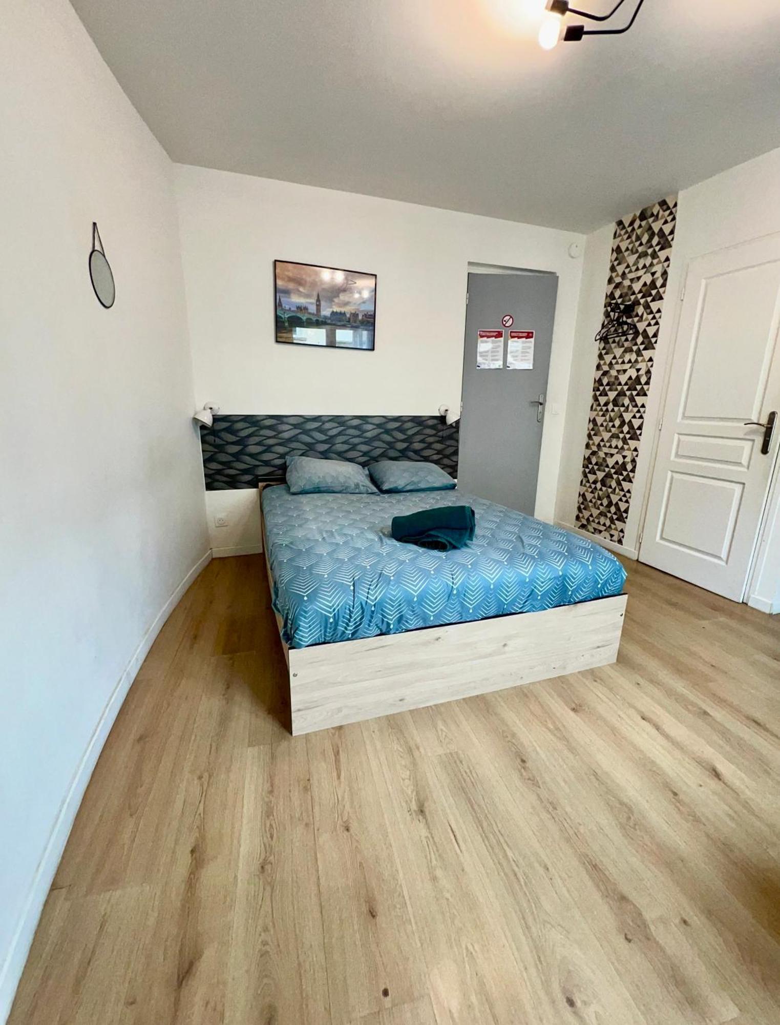 Châtellerault Studios Ideal Pro I Centre-Ville & Parking Gratuit מראה חיצוני תמונה