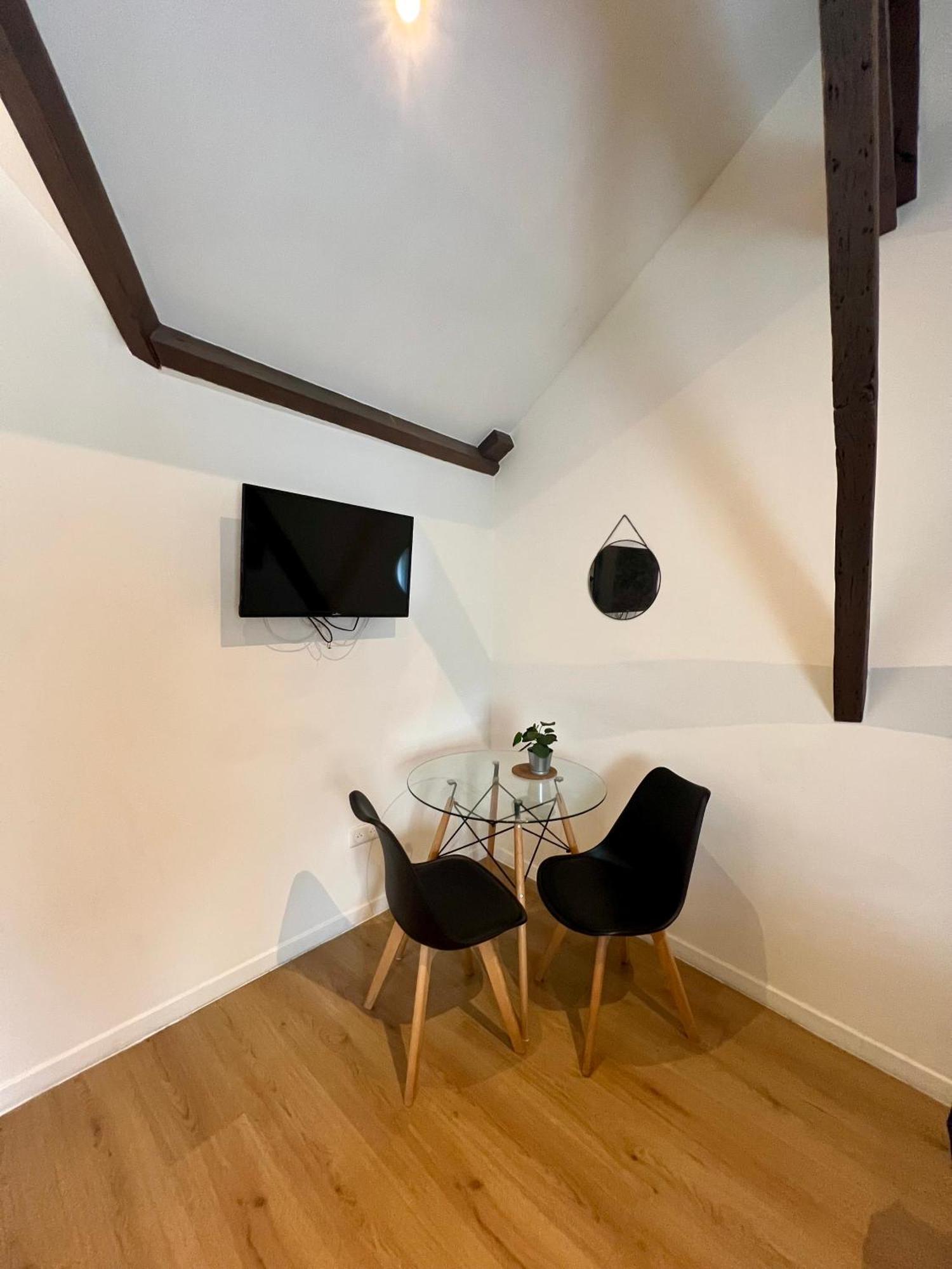 Châtellerault Studios Ideal Pro I Centre-Ville & Parking Gratuit מראה חיצוני תמונה